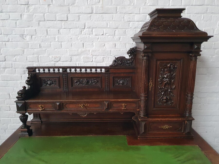 Renaissance Desk