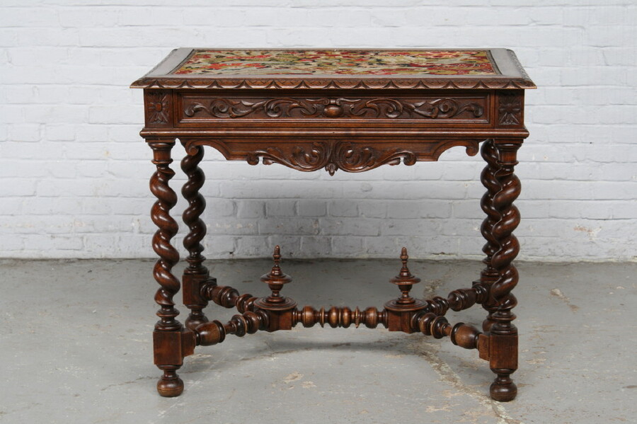 Renaissance Desk (writing table)