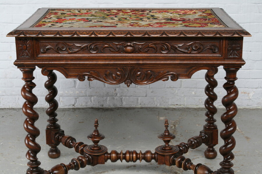 Renaissance Desk (writing table)