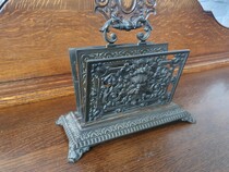 Renaissance Lettre holder