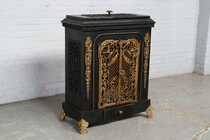 Renaissance Stove