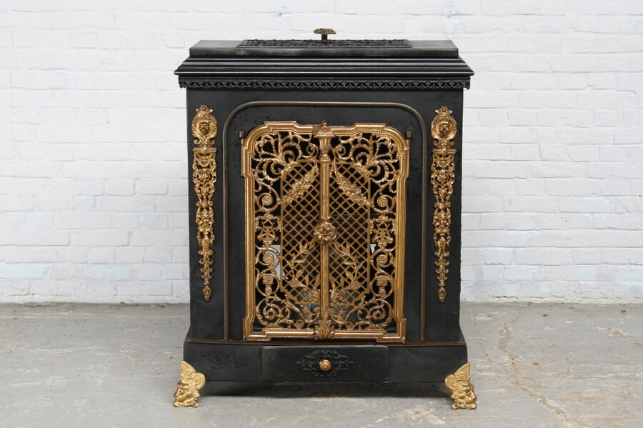 Renaissance Stove