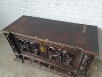 Renaissance Trunk