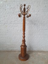 Halltree Rococo Italy Walnut 1960