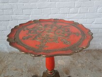 Rococo Sidetable