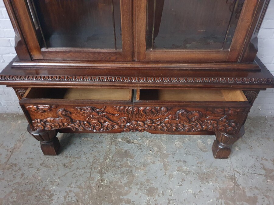 Teniers style Vitrine (Display Cabinet)