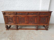 Sideboard Tudor style Belgium Oak 1920
