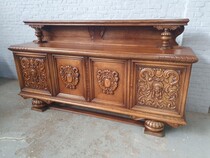 Sideboard Tudor style Belgium Oak 1940