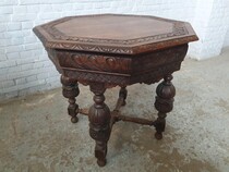 Sidetable Tudor style Belgium Oak 1890